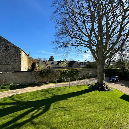 Le Hetre Pourpre Bayeux