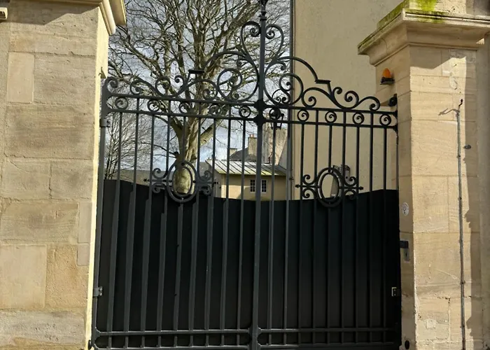 Le Hetre Pourpre * Bayeux